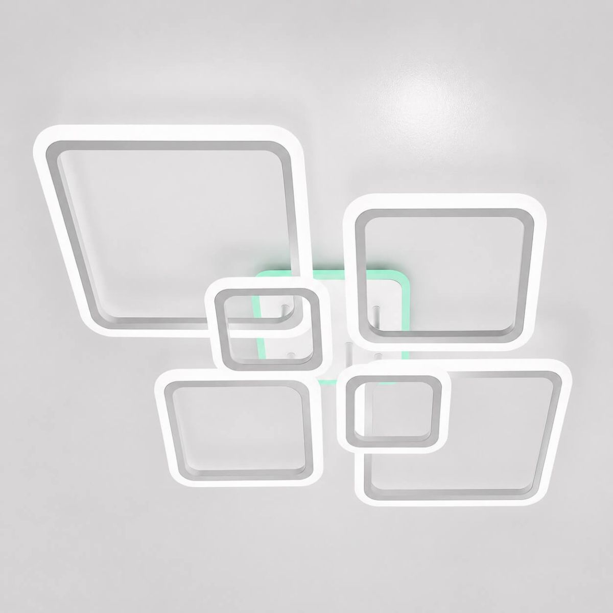 Біла світлодіодна Led люстра 120W у формі ромбів з пультом, димером та RGB підсвіткою до 25м² (OVAL RGB 120W 7S-APP)