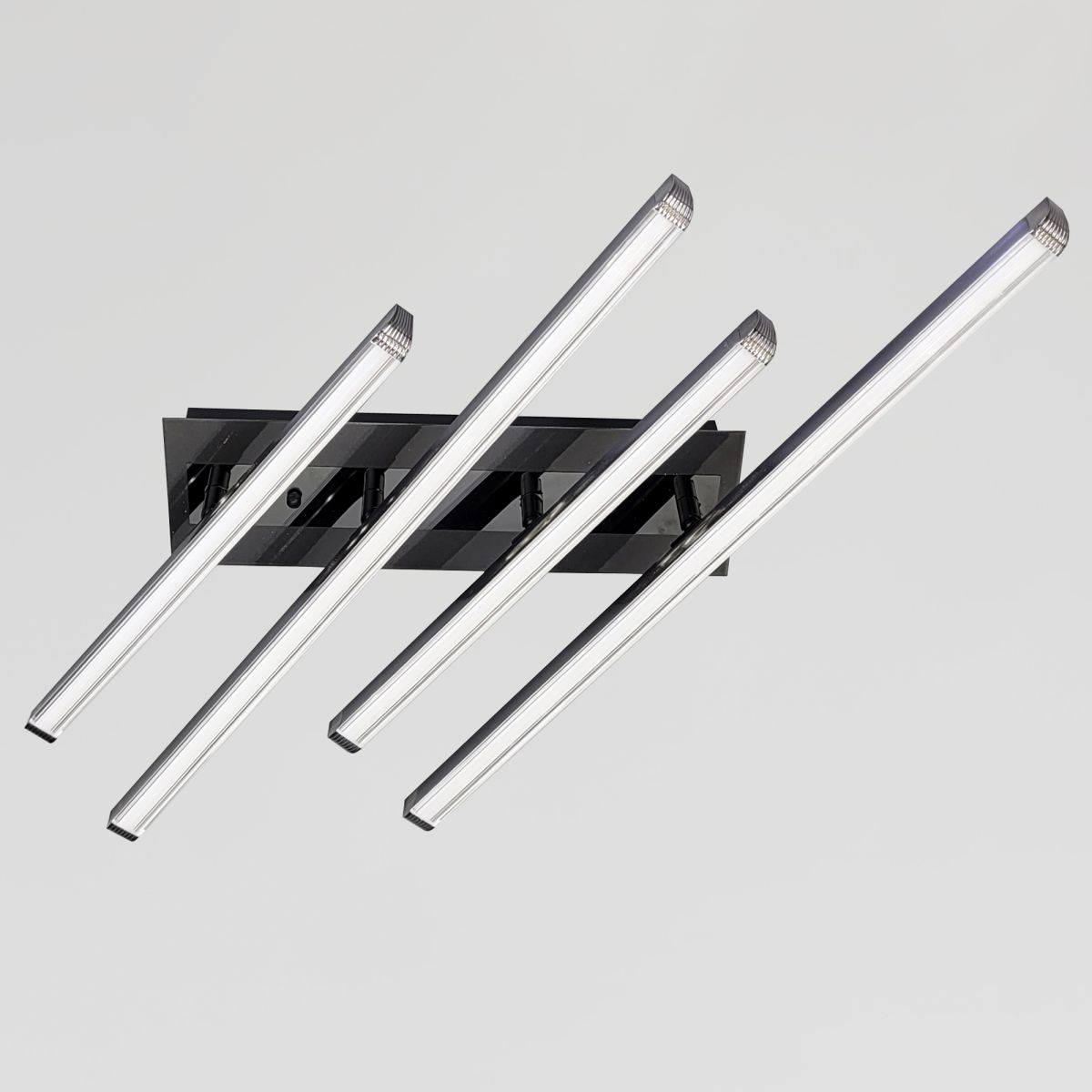 Світлодіодна Led люстра до 16м² чорний онікс  Геометрія ліній (Black & Chrome W170/4BK)