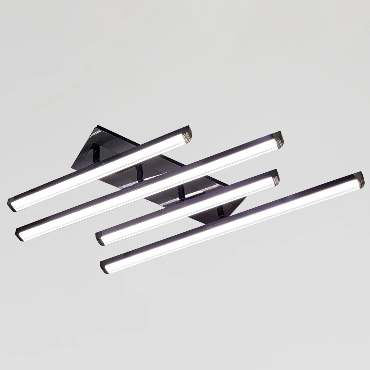 Світлодіодна Led люстра до 16м² чорний онікс  Геометрія ліній (Black & Chrome W170/4BK)