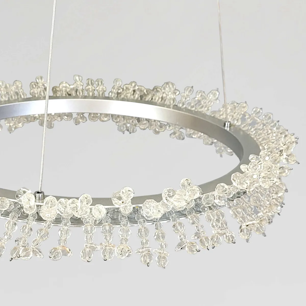Підвісна Led люстра до 15м² срібна каблучка з камінням 40 см (2055/400CH)