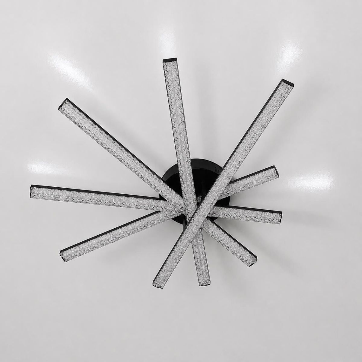 Стельова LED люстра до 20м² з пультом 120W Crystal Rays Black (SY-16088/5A2 BK)