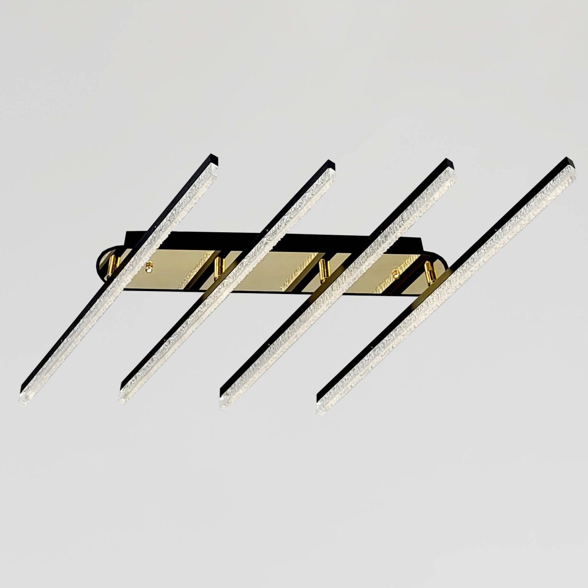Сучасна світлодіодна LED люстра до 16м² чорне золото (MX3076/4BK)