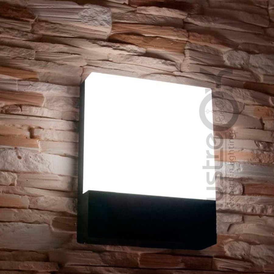 Настінне бра Led DFB-6002BK