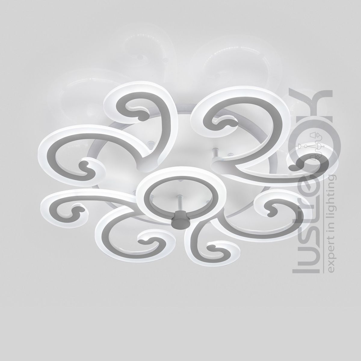 Люстра Led до 18 м² з пульта 3 режими 90 Вт (2452/4+1WH)