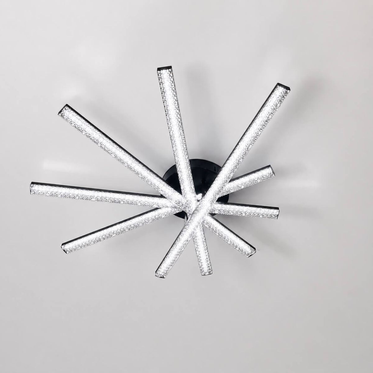 Стельова LED люстра до 20м² з пультом 120W Crystal Rays Black (SY-16088/5A2 BK)