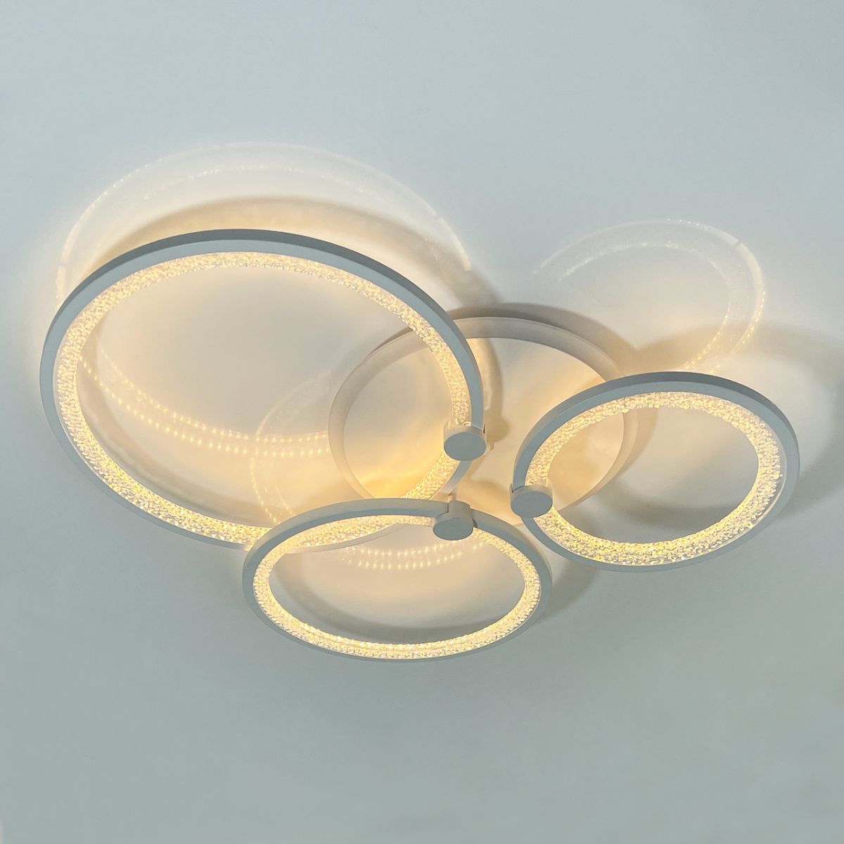 Стельова біла LED люстра 80 Вт, з пультом керування, до 18 м² (8180/3WH)