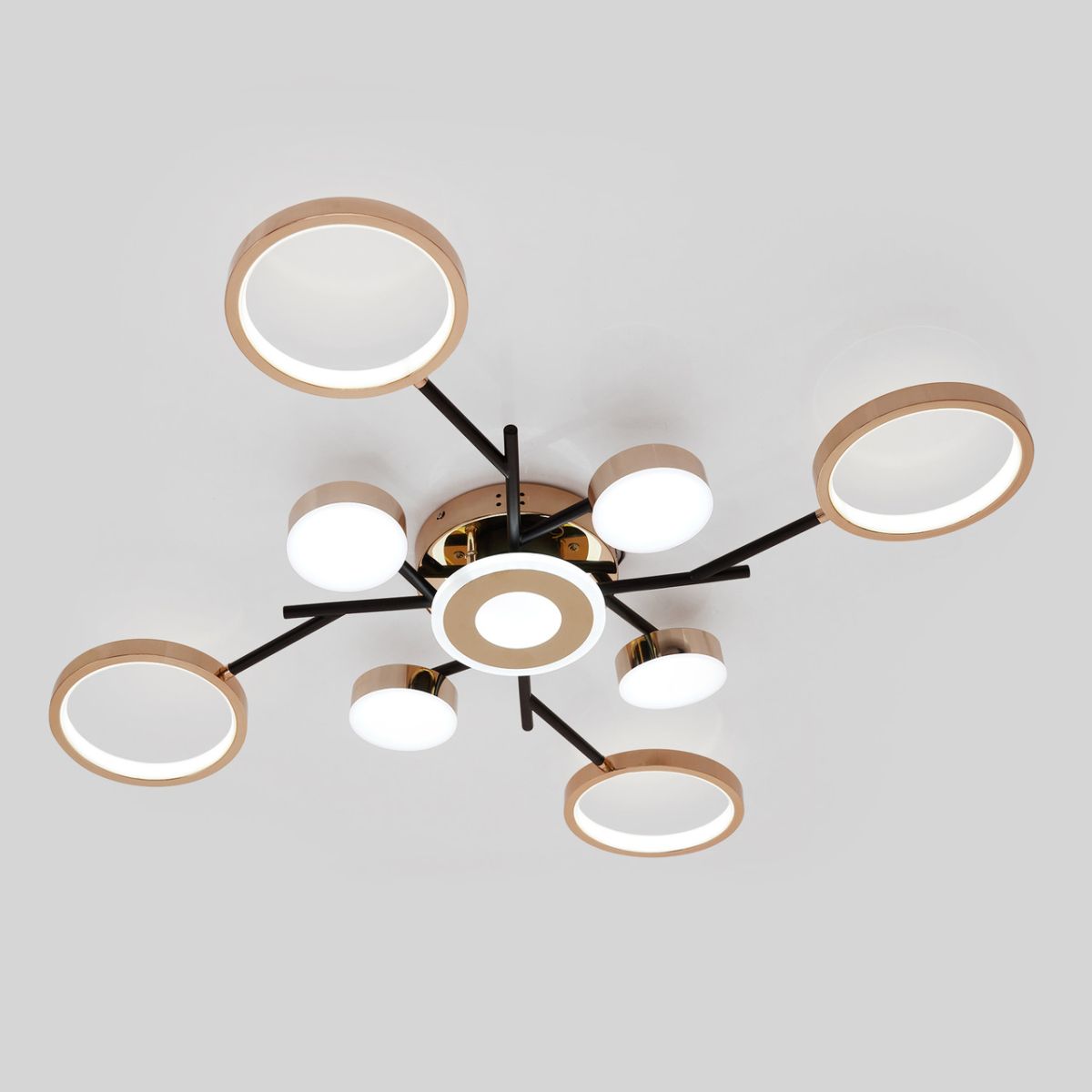 Дизайнерська LED люстра Elegance 170 wt із пультом до 25м² чорно-золотий корпус