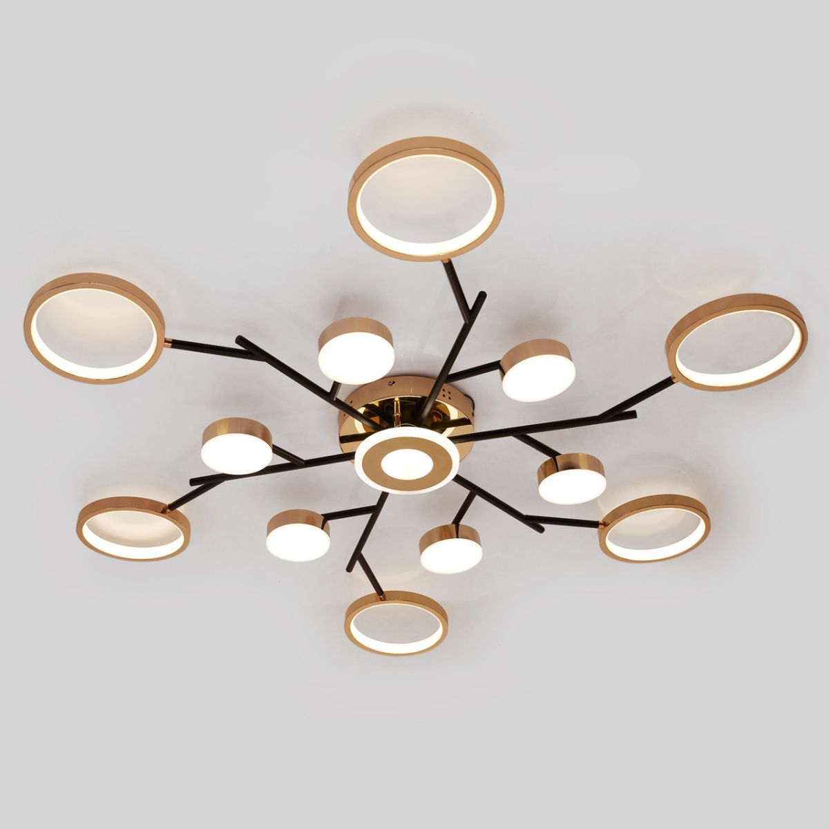 Стильна LED люстра Elegance 240W із пультом до 30 м² чорно-золотий