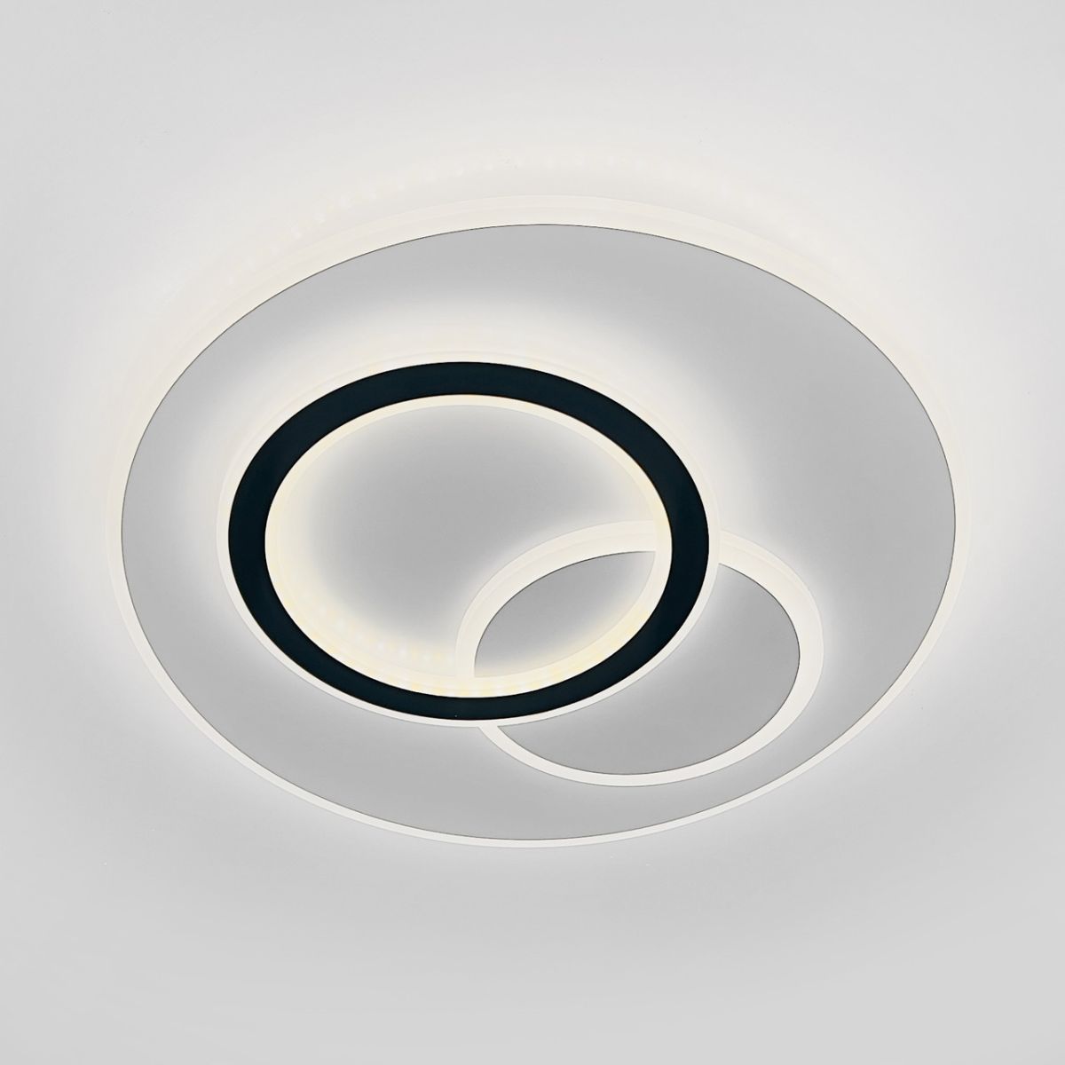 Світлодіодна LED-люстра до 18м² круглої форми UNIVERSE 80W R