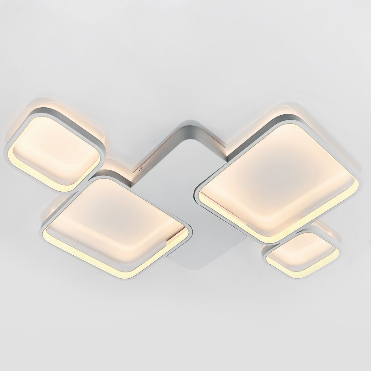 Люстра світлодіодна Led до 15 м² прямокутна64 Wt (1156WH)