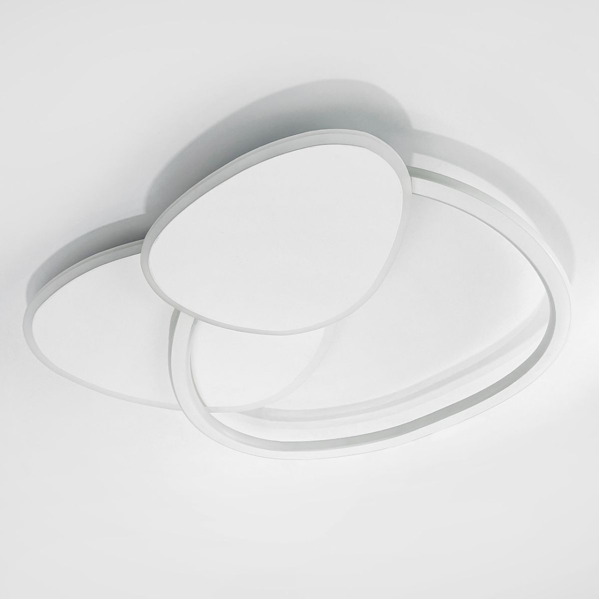 Стельова Led люстра до 16м² з пультом керування 70 Wt біла (1169)