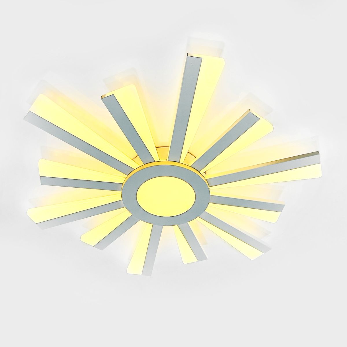 Люстра Led до 18 м² з пультом управління 70 Вт (TERESA 70W-R WHITE 10205)