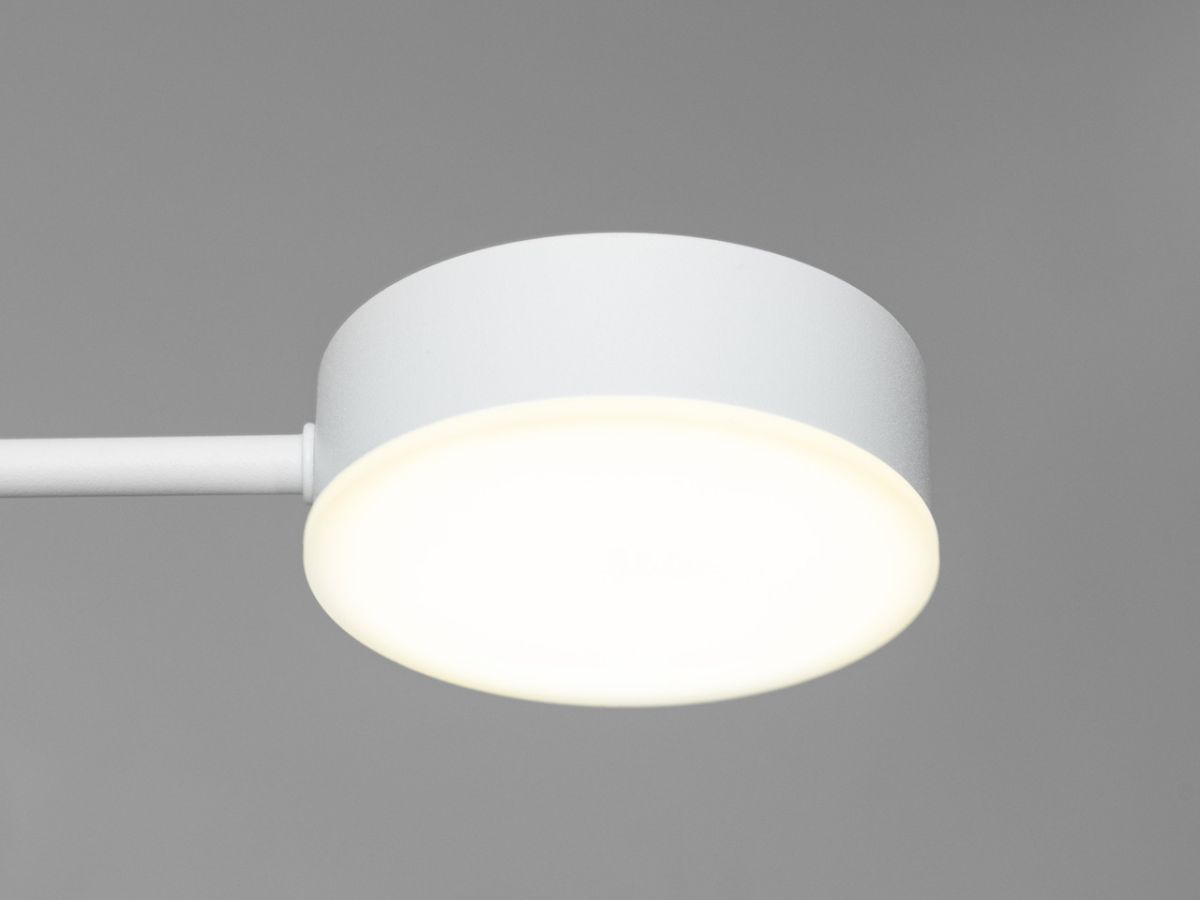 Сучасна Led-люстра на 8 ламп у білому кольорі до 18 м² D801-6WH