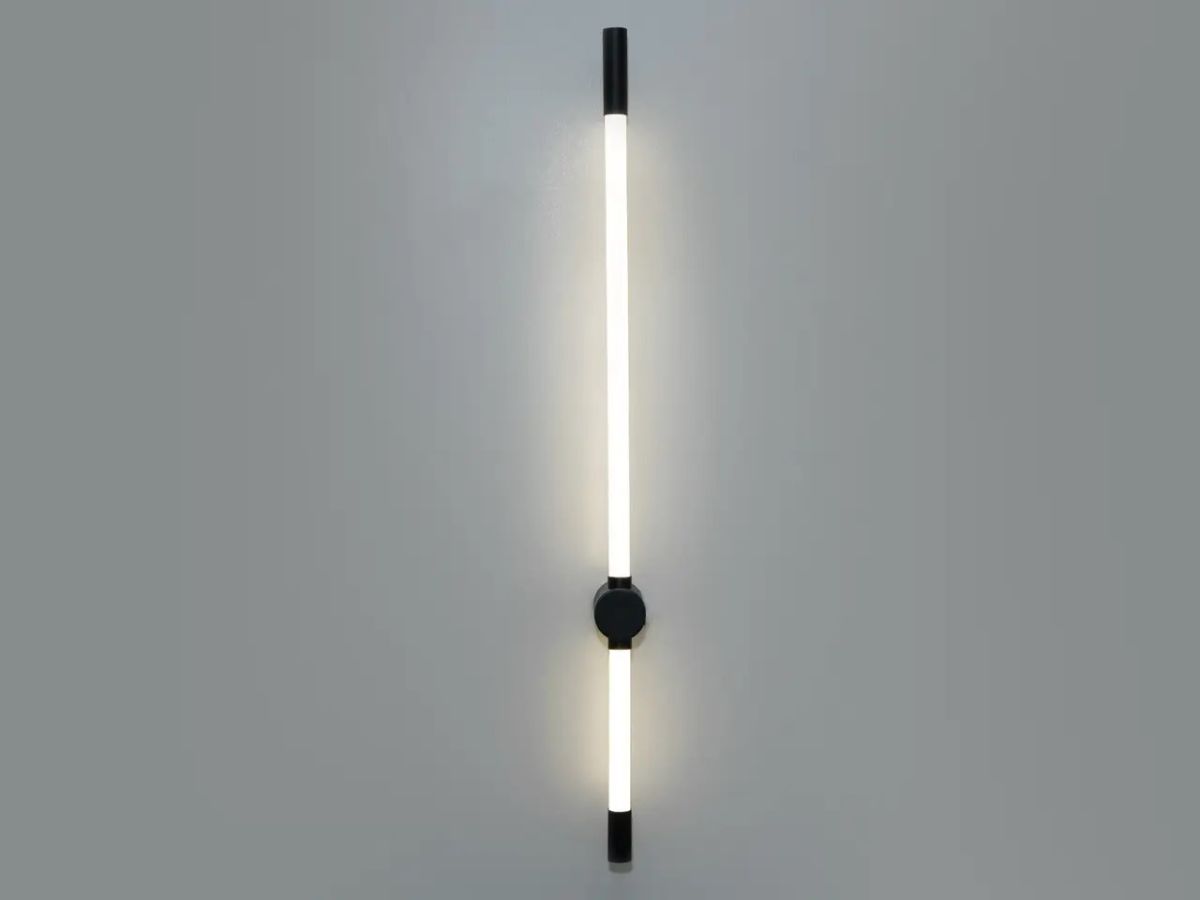 Настінне світлодіодне бра Linear Glow 60 см чорне матове 5W (786AM3806 (600) BK)
