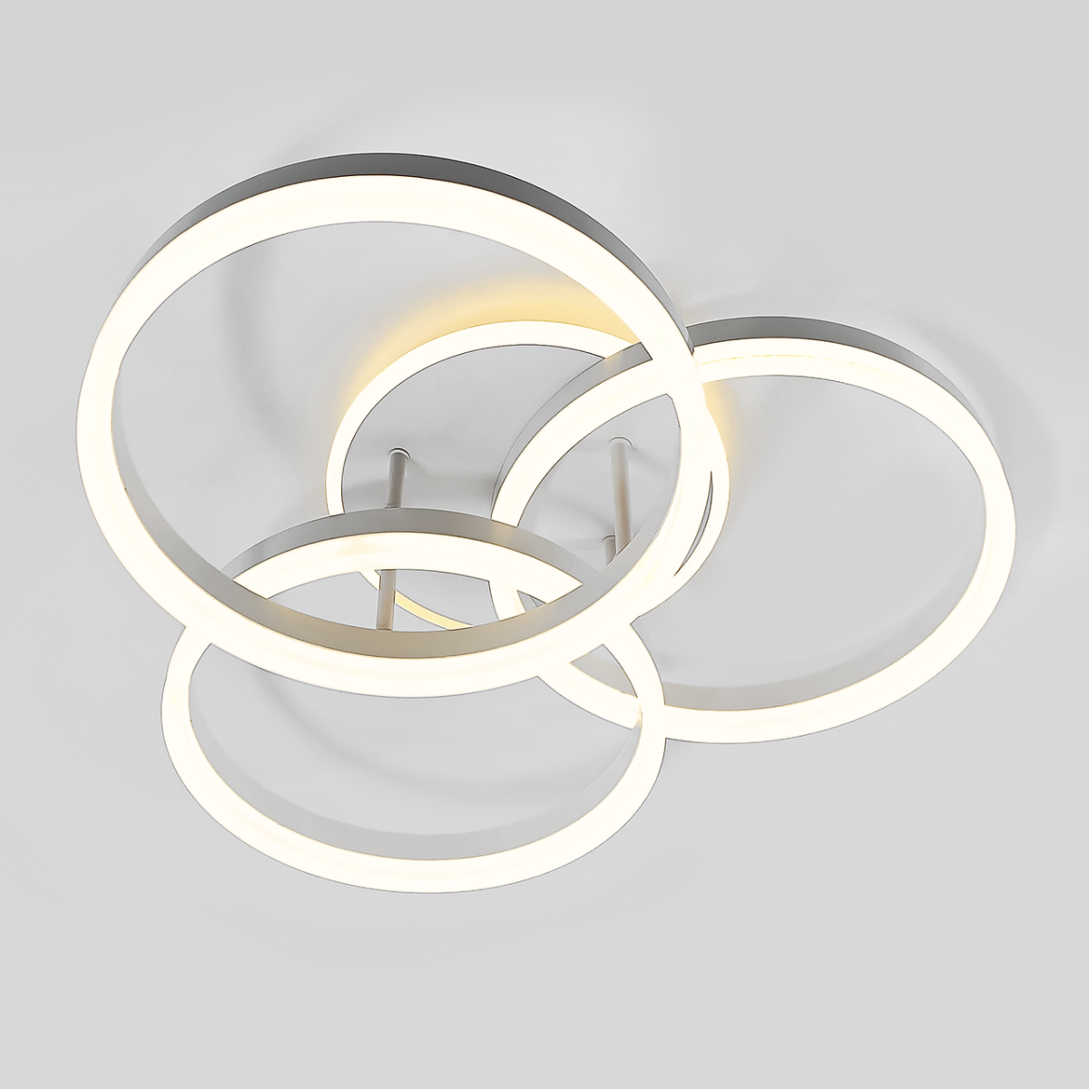 Світлодіодна Led люстра до 18 м² з пультом біла White Quadrant (5217-30*3 Wh)