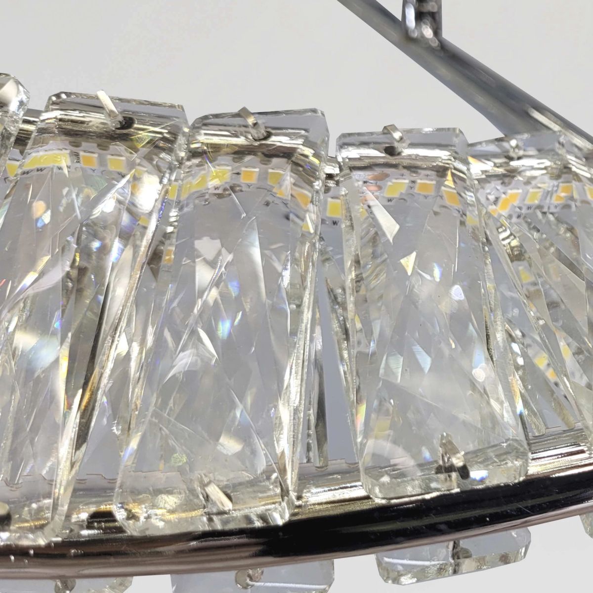 Кришталева Led люстра до 13м² срібна каблучка (562/500CH)