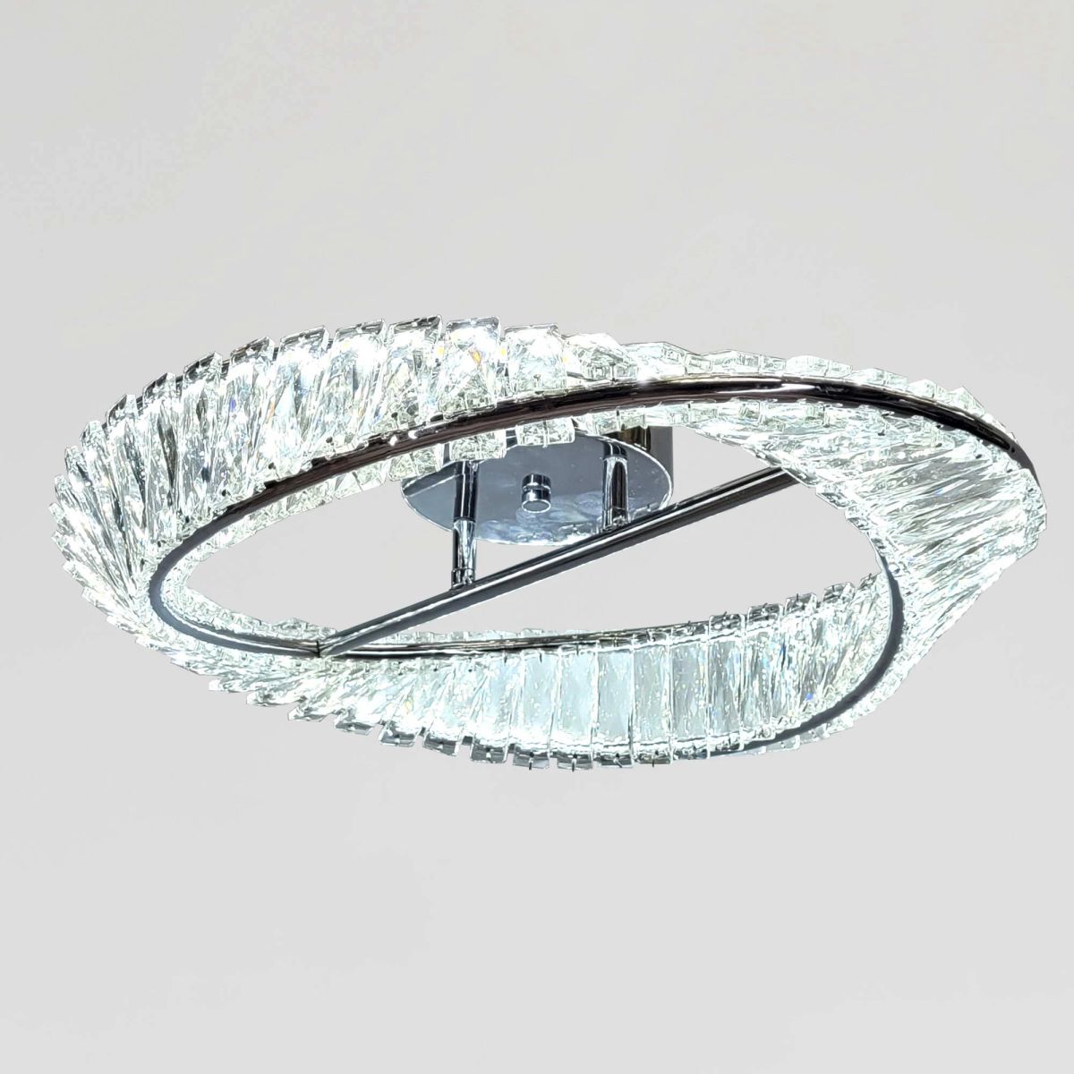 Кришталева Led люстра до 13м² срібна каблучка (562/500CH)