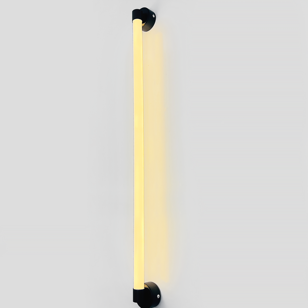 Сучасне настінне LED бра 20W чорна довжина 100 см (A607-100)