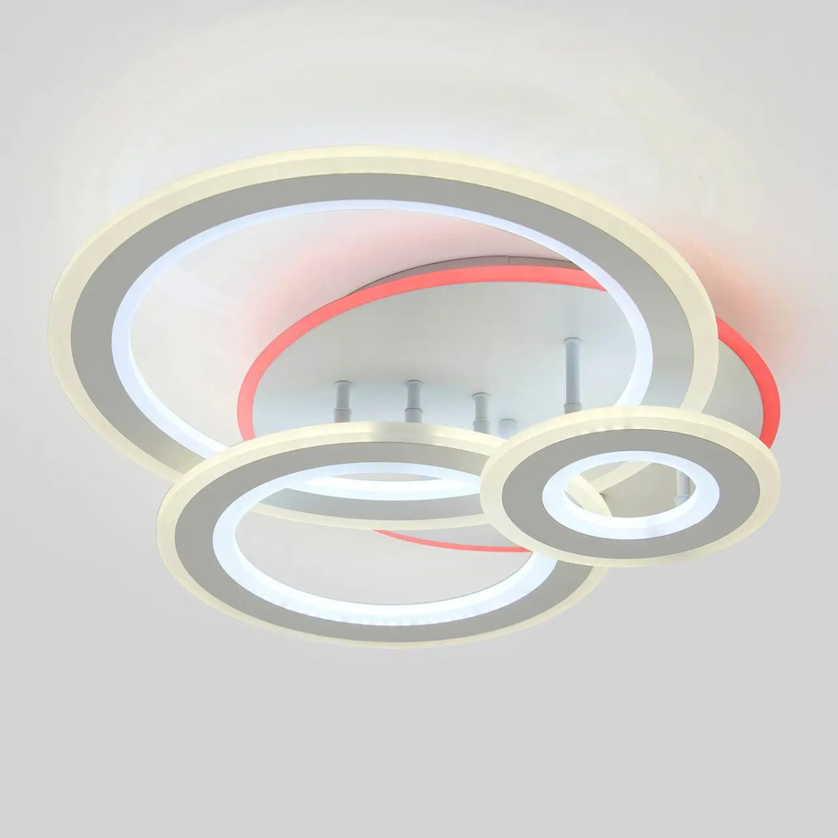 Біла Led-люстра до 20 м² на три кільця на 168 Вт Sirius 77665/3 WT