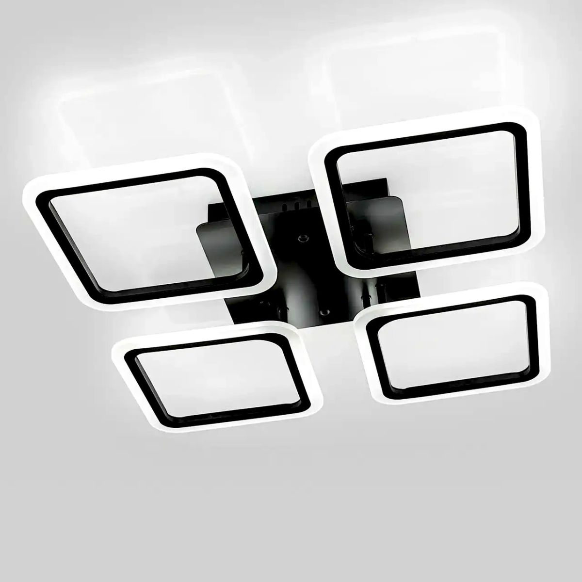 Світлодіодна Led-люстра чорна на 74 Вт, до 15 м² Sirius 6110-4 BK