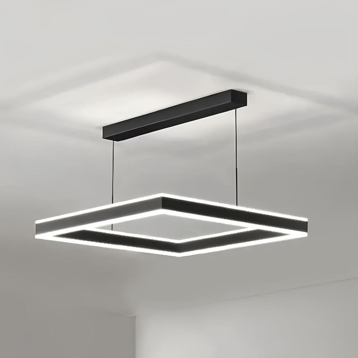Подвесная Led квадратной формы 50*50 см для большой комнаты STELLA-100W-S-BLACK/WHITE