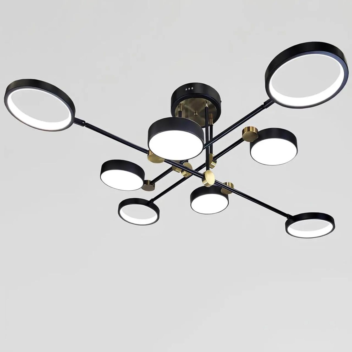 Стельова LED люстра 8 плафонів 110 см до 25 м², чорний з золотом (P537-8BK)