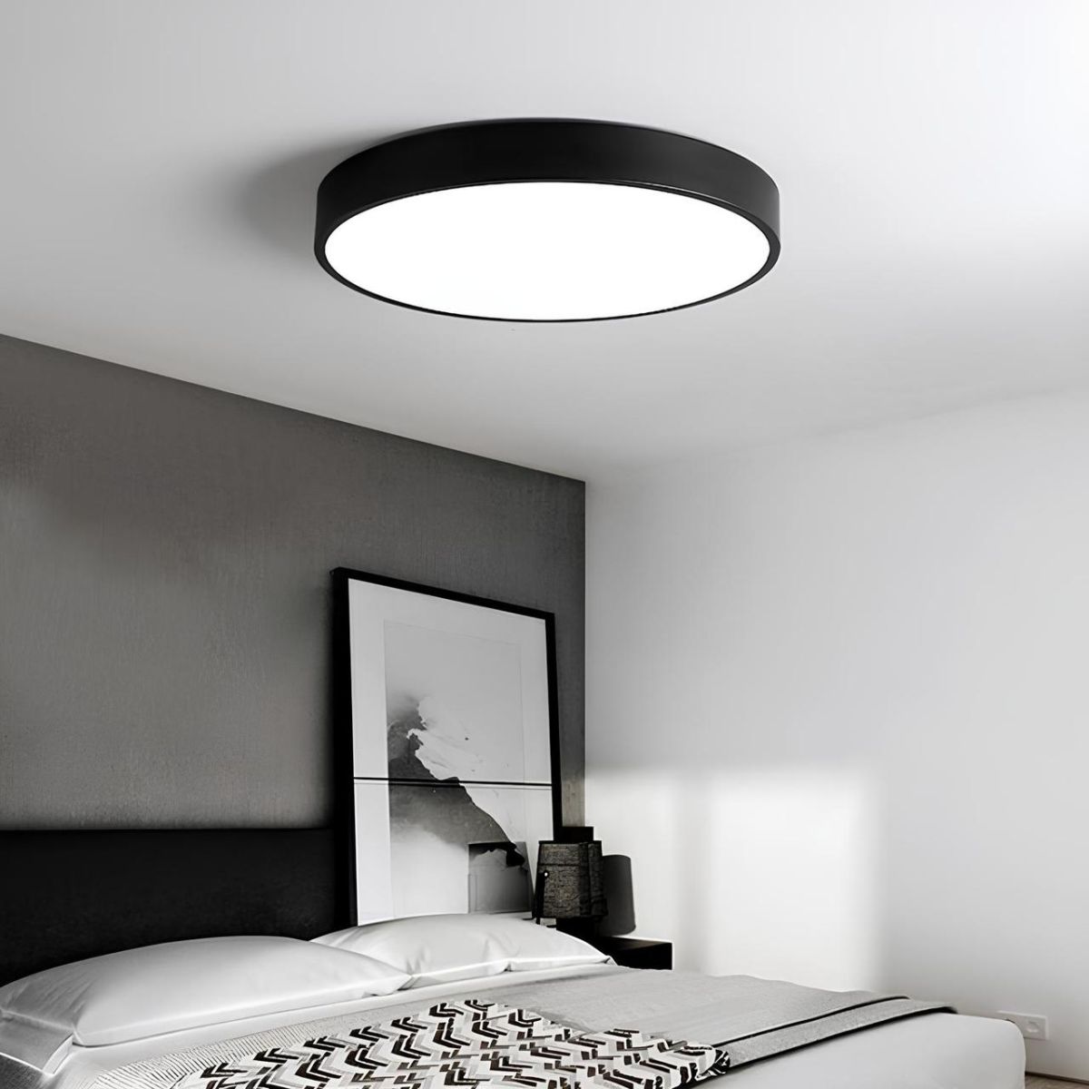 Led-люстра кругла до 15 м² у чорному корпусі на 75 Вт (ONIX R 10485)
