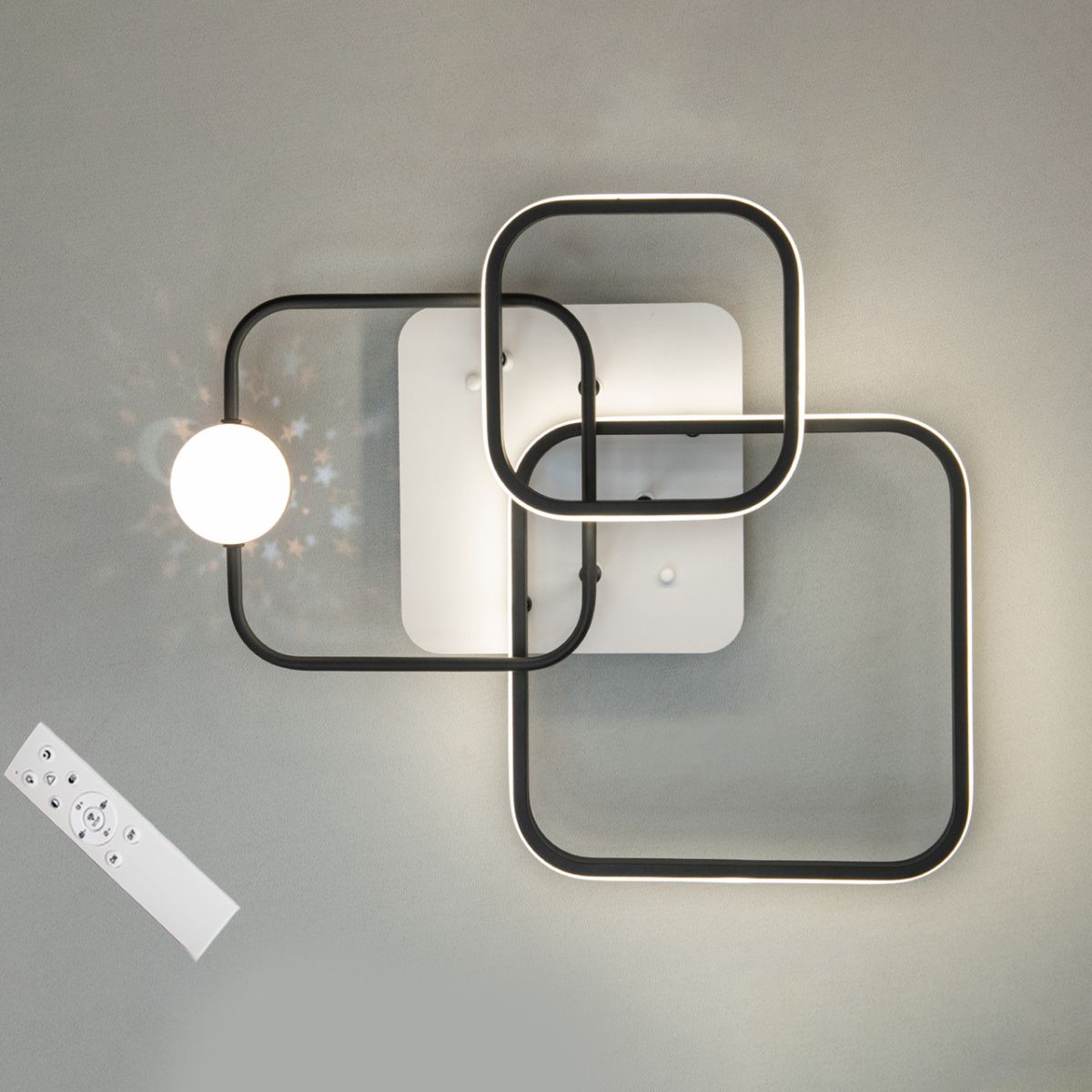 Квадратна чорно-біла Led-люстра до 18 м² з пультом керування (MX2988-3S WH+BK)