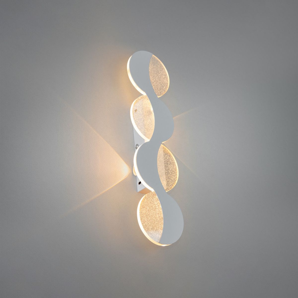 Сучасне Led бра 40 см білого кольору (9091/400WH)