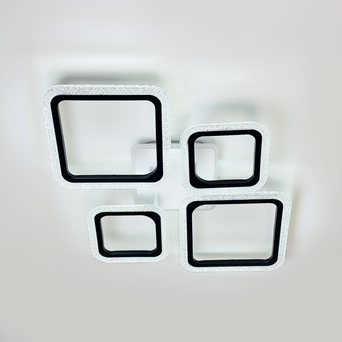 Черная Led-люстра с пультом на 4 квадрата, 92 Вт до 18 м² 1179/2+2 BK