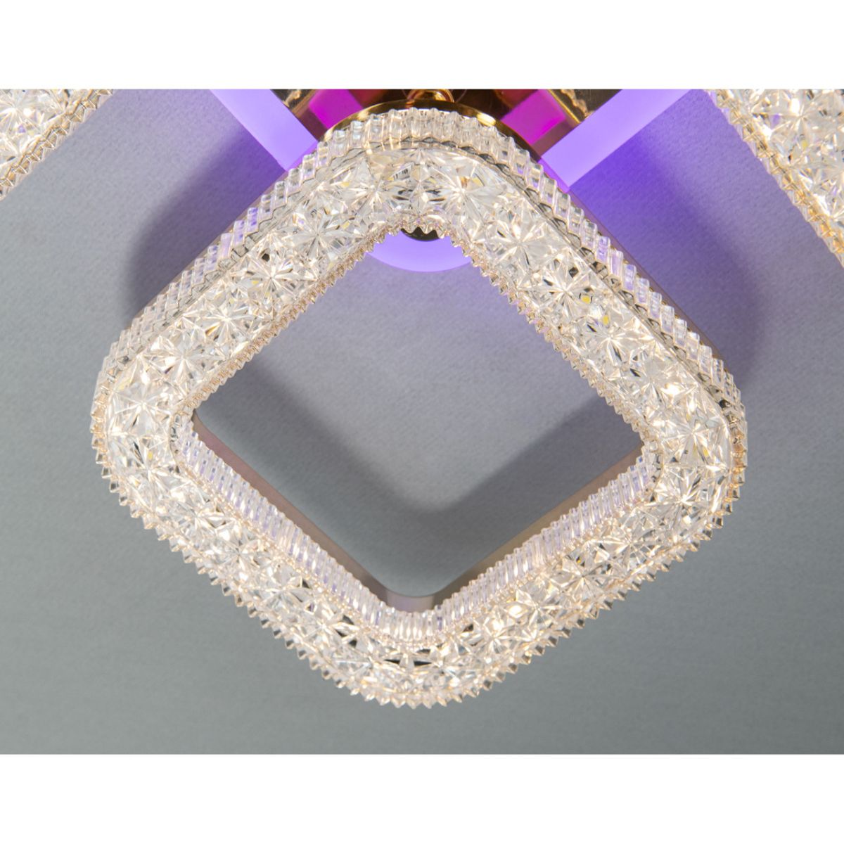 Світлодіодна Led-люстра з пультом на 4 квадрати, освітлення до 10 м²