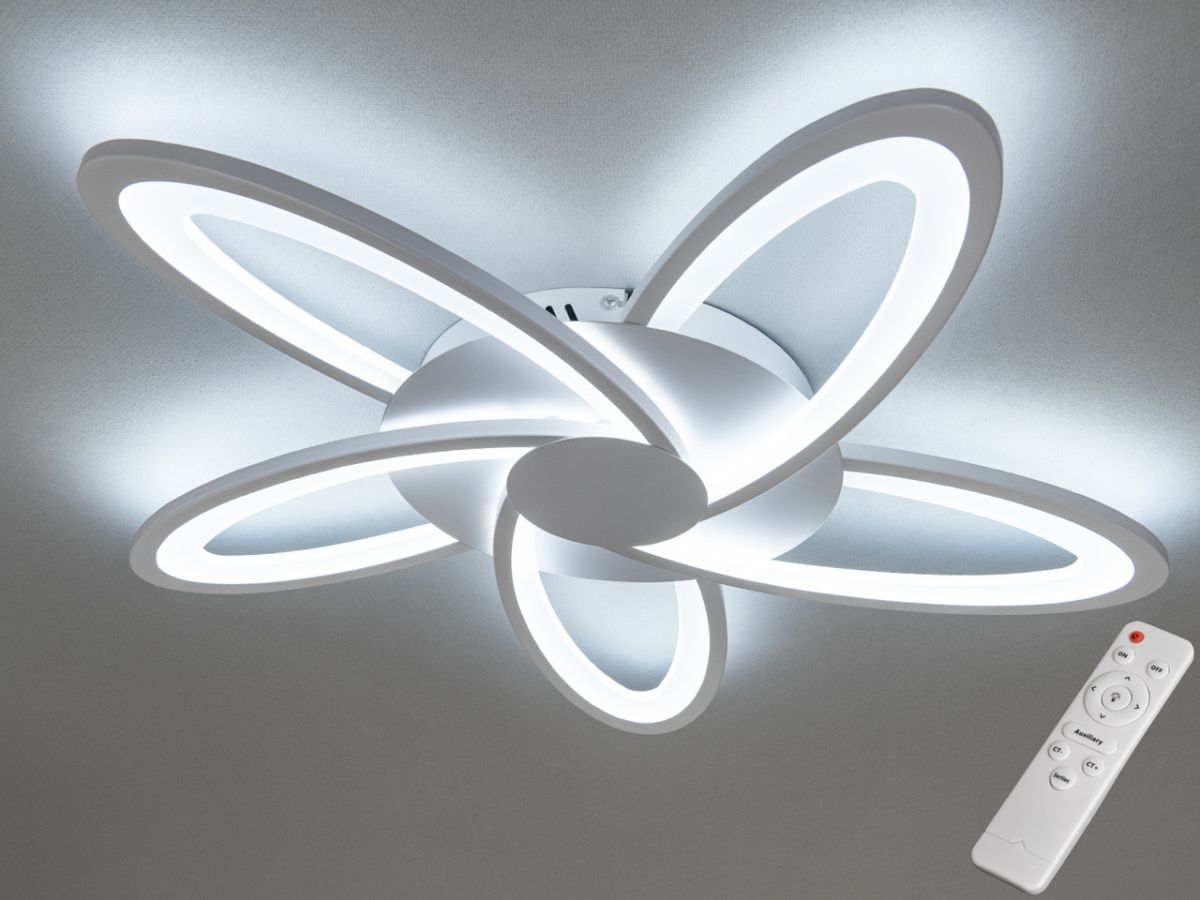 Сучасна Led люстра до 18 м² у формі зірки з димером (2445/5WH dimmer)