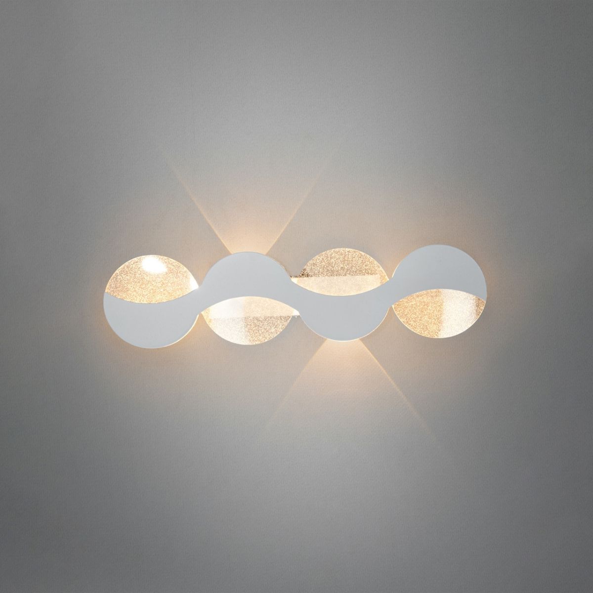 Сучасне Led бра 40 см білого кольору (9091/400WH)