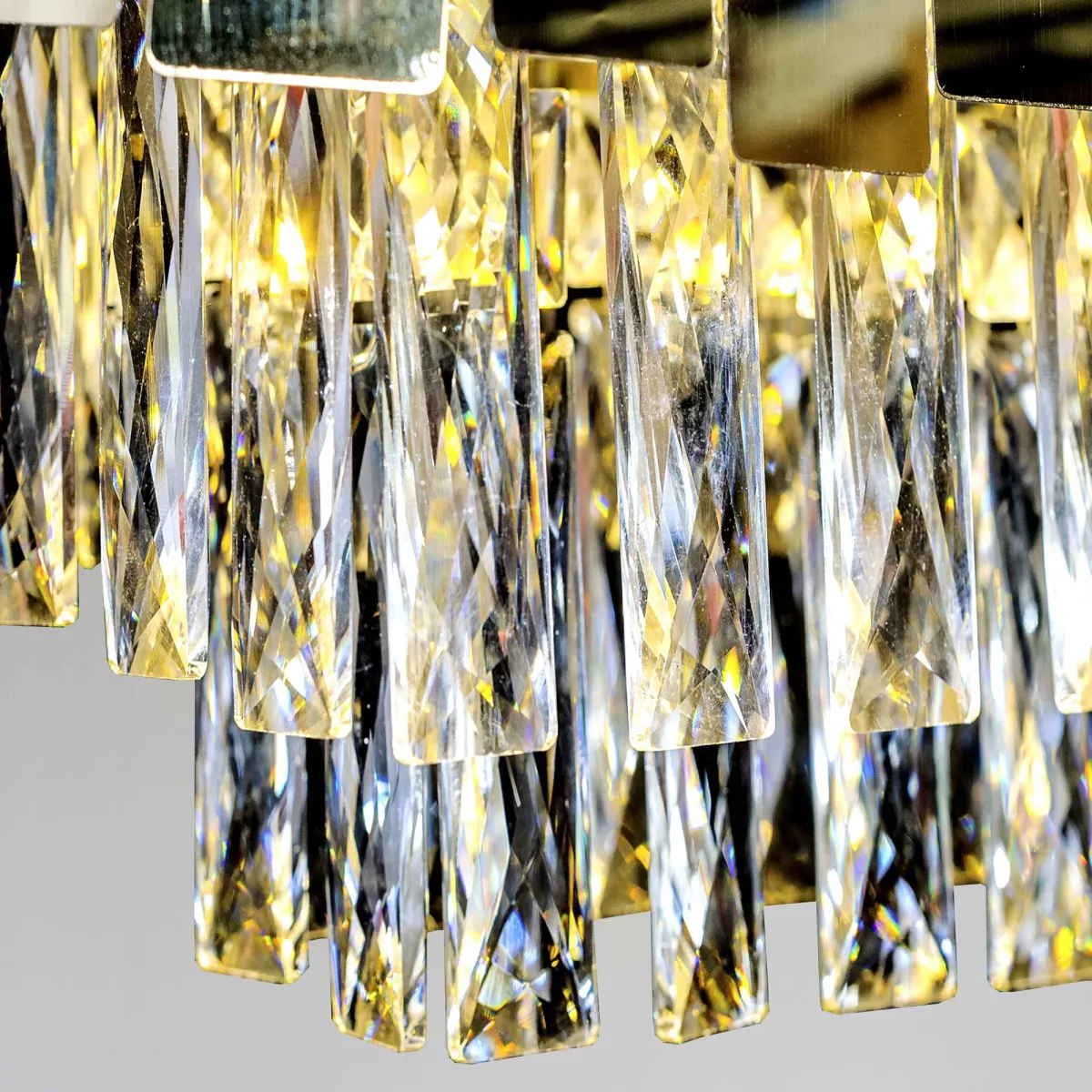 Золота довга Led люстра до 20м² з кришталем 60 см 120 Wt (6852/60+30)