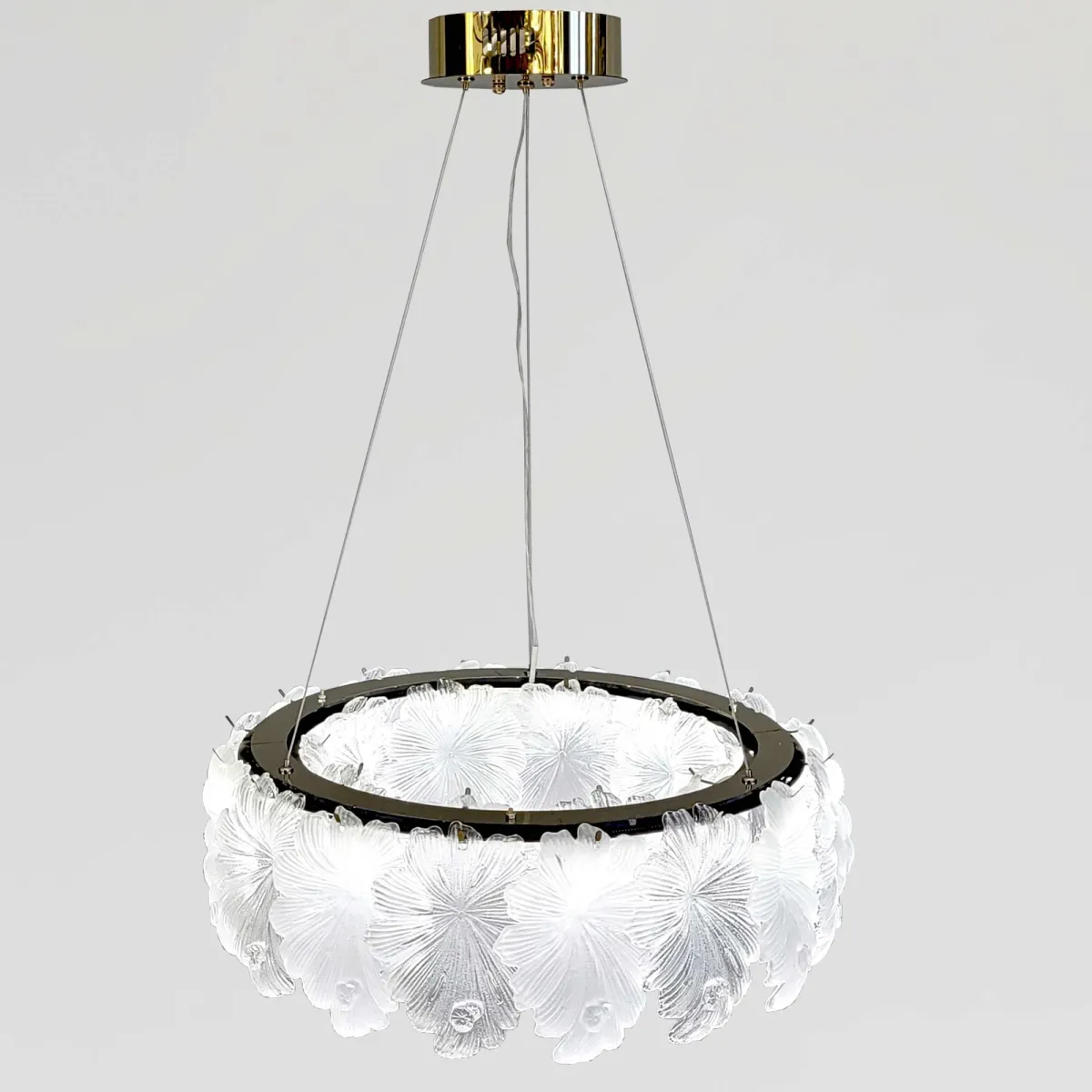 Елегантна світлодіодна Led люстра-підвіс Golden Lotus до 20м²