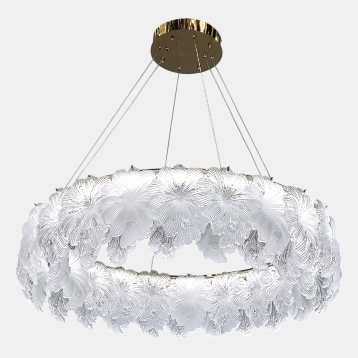 Підвісна класична LED-люстра 80 см у золотому корпусі 100W до 30 м² (7066-800GD)
