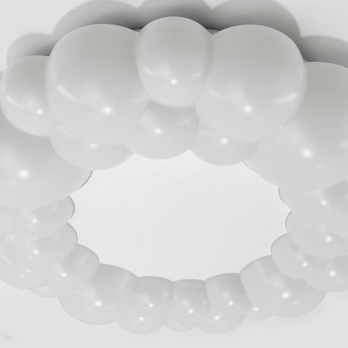 Світлодіодна стельова LED‑люстра до 18м² білий корпус модель 82069/A490