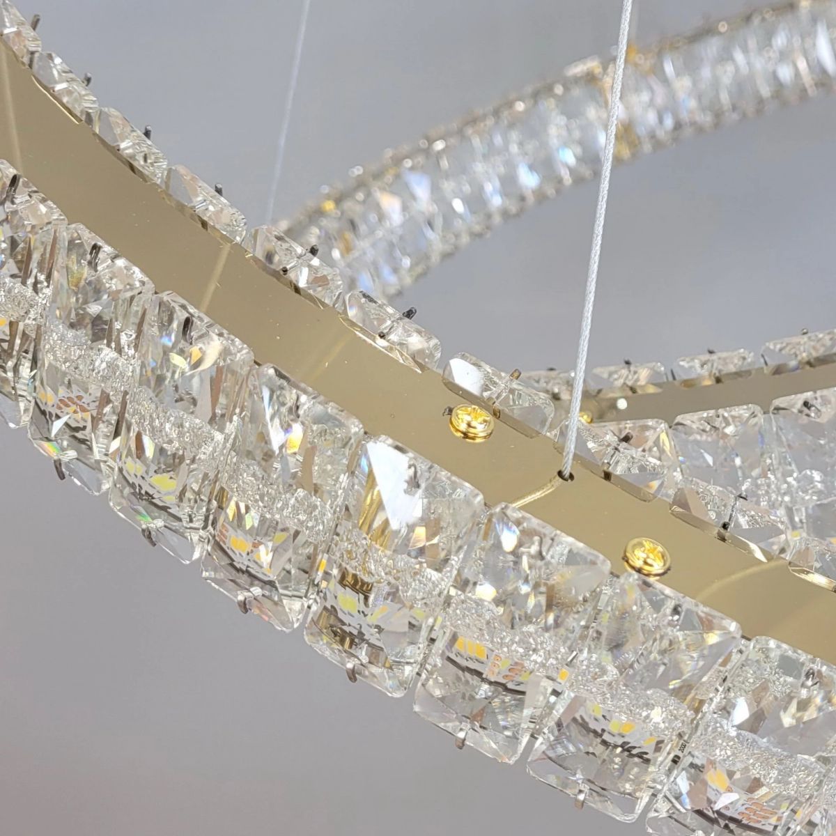 Підвісна кришталева Led люстра два кільця 70+50 см у золотому корпусі (8219-70+50GD)
