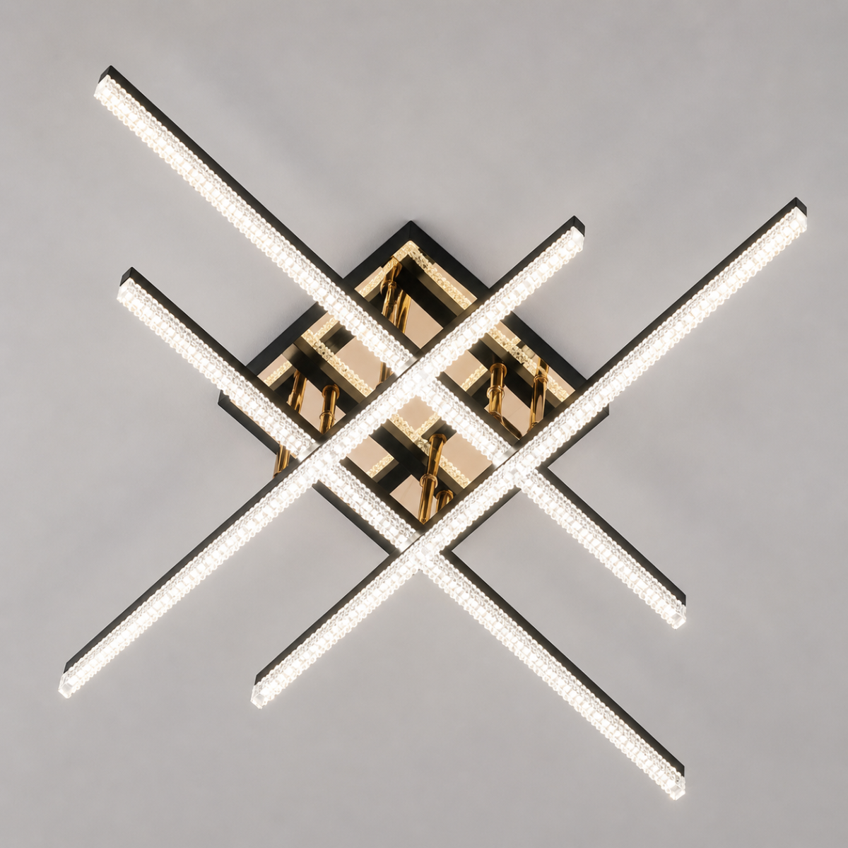 Сучасна світлодіодна Led  люстра до 13 м² в чорно золотому корпусі 60W (SX1010/4BK)