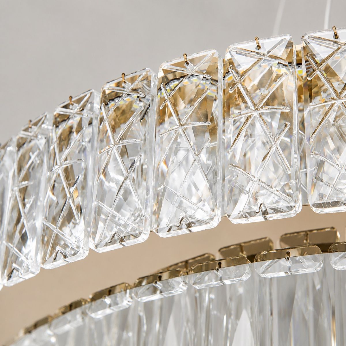 Кришталева LED-люстра 105W Золото з пультом дистанційного керування (575/600+420G)
