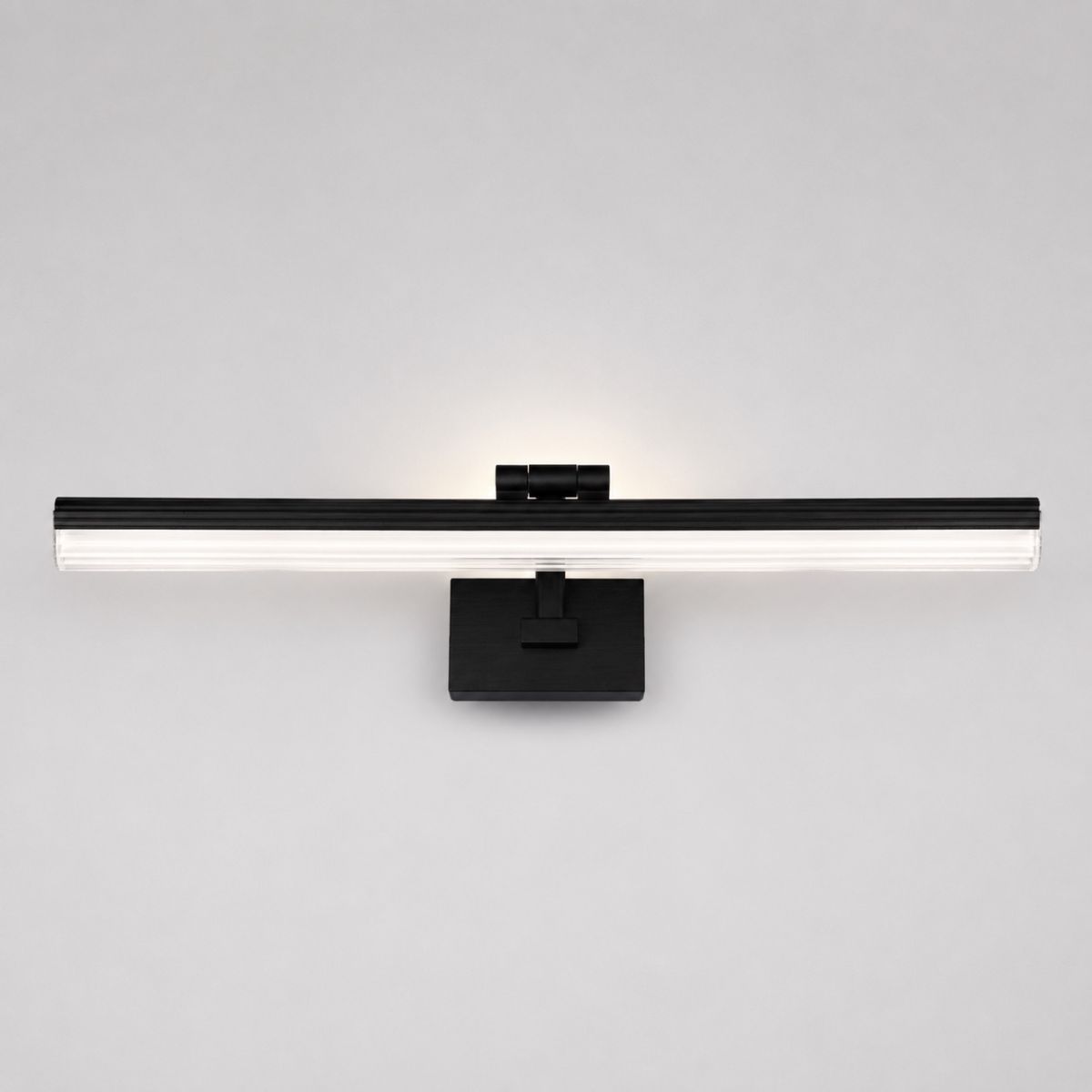 Сучасне настінне LED бра 20 Вт чорного кольору (підсвітка) 5895-58cm BK