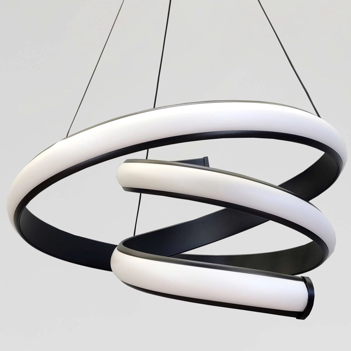 Підвісна Led люстра чорного кольору до 20м² Infinity (B3BK)