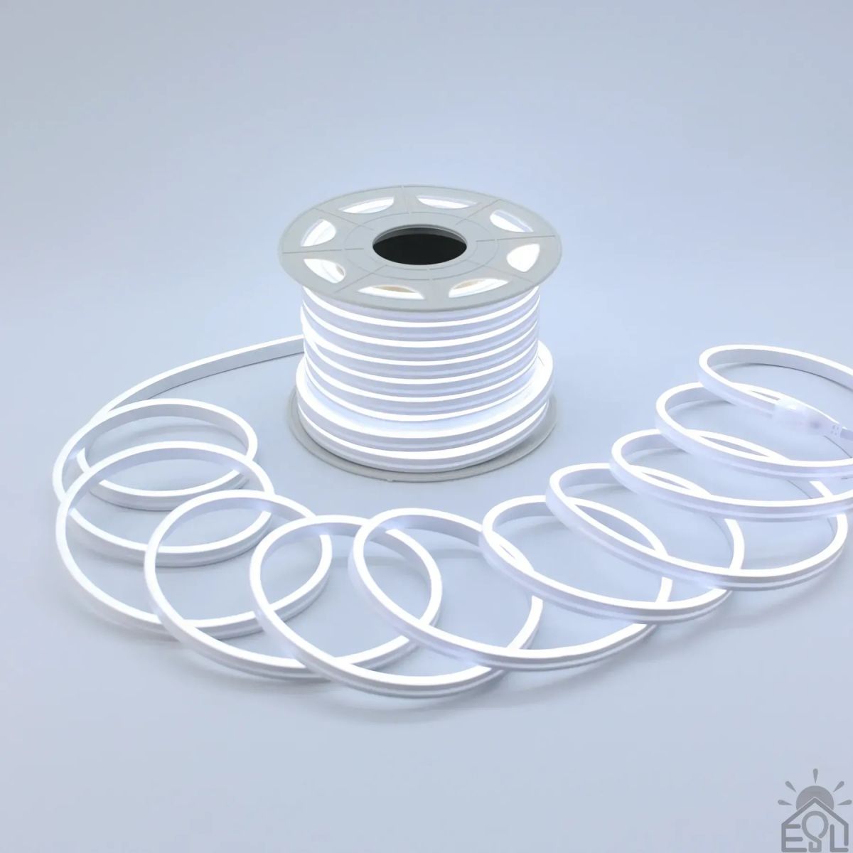 Гнучка світлодіодна LED-стрічка 20 метрів біла 120W 220V IP65 (DYVOSVIT 12x6x20000 мм)