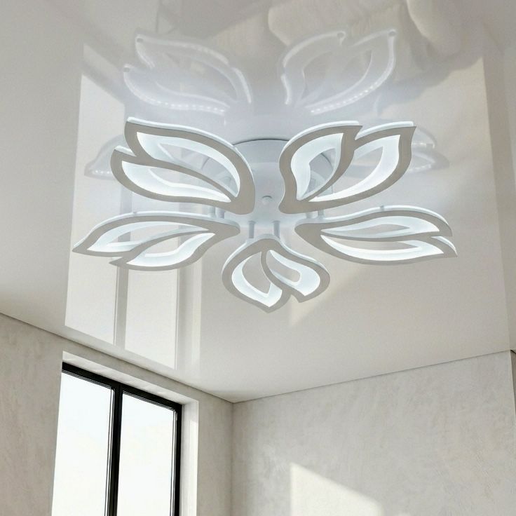 Біла Led люстра до 18м² форма квітки ASTRA 80W 5F WHITE