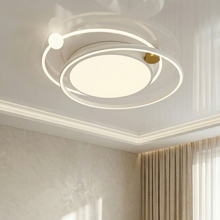Біла світлодіодна LED люстра 78W з пультом та золотим декором до 18м² (2469/600WH)