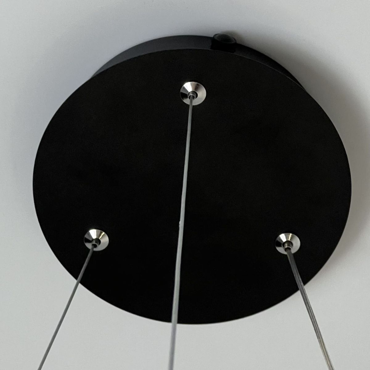 Підвісна Led люстра чорне кільце 48 см до 20 м² ERIKA 65W R485 BLACK (з пультом)