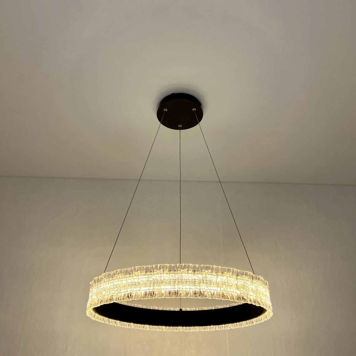 Підвісна Led люстра чорне кільце 48 см до 20 м² ERIKA 65W R485 BLACK (з пультом)