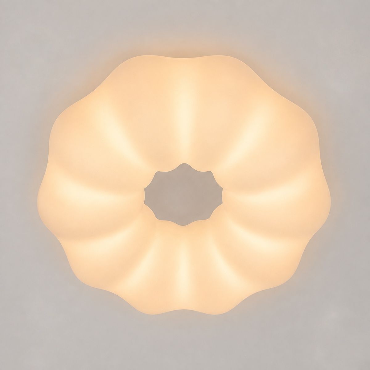 Led люстра до 18 м² у формі хмаринки 55 см (A706-550 WH)