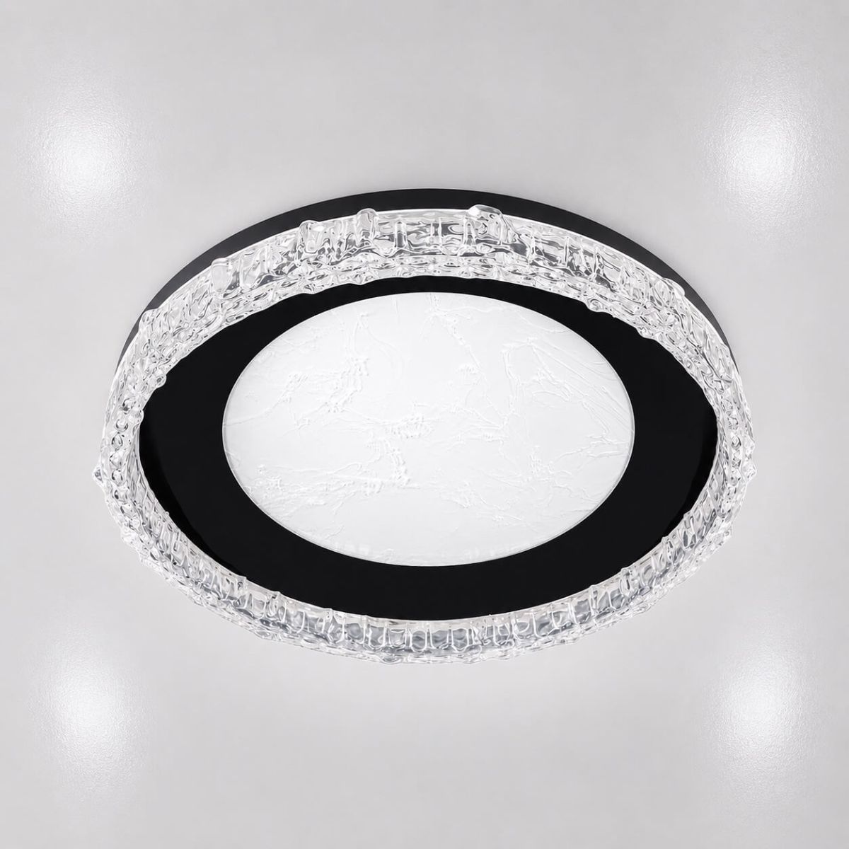 Чорно-біла кругла LED люстра 60W з ефектом кристала (7871090 BK)