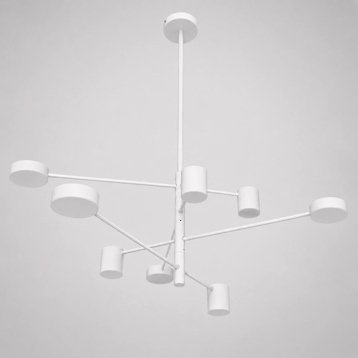 Біла світлодіодна Led люстра Супутник 120W на 8 елементів світла до 18 м² (D302-8WH)